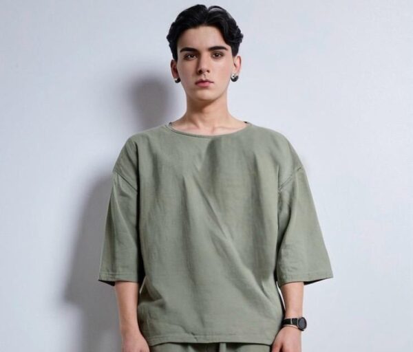 GREEN PLAIN OVERSIZED